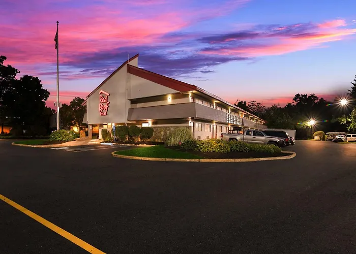 Unmissable Haunted Hotels in Salem, Massachusetts