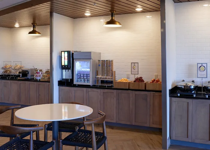 Top Weekly Hotels in Columbus, Ohio